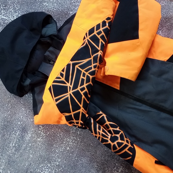 Kids SPYDER Neon Orange Winter Jacket Challenger Boys 2021 - Picture 3 of 11